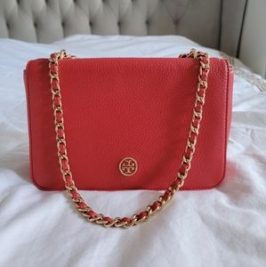 Tory Burch red shoulder or crossbody flap bag with gold interwoven chain